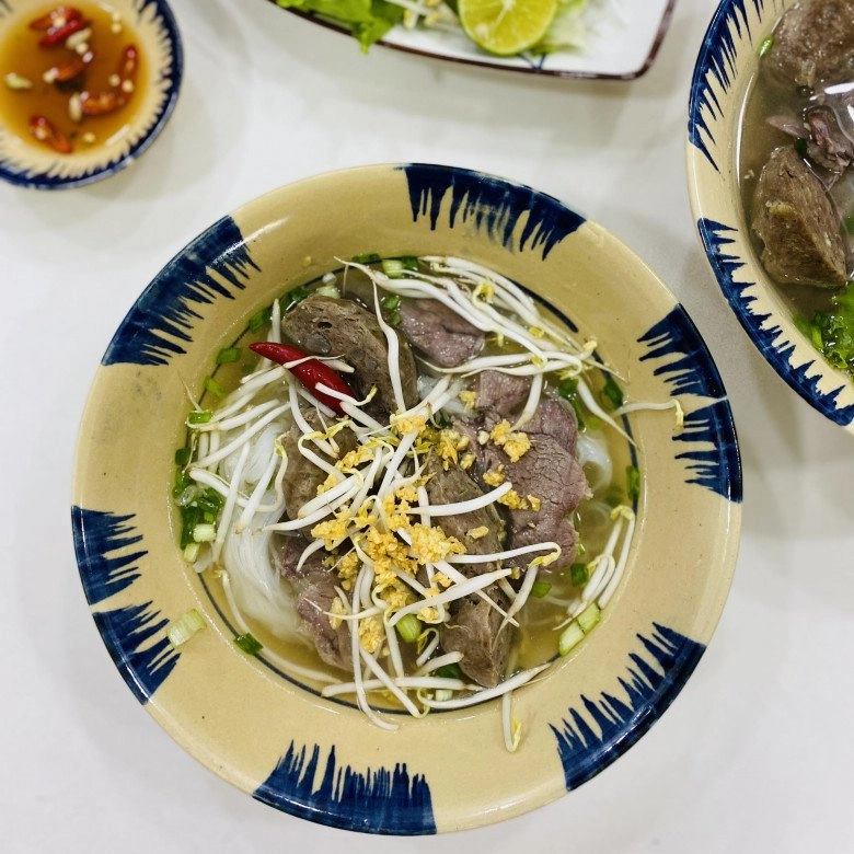 Cách nấu hủ tiếu bò viên thơm ngon chuẩn vị của mẹ đảm sài gòn - 11