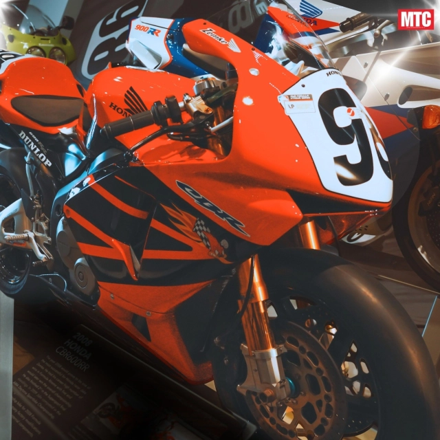 Cận cảnh cbr600rr 2008 huyền thoại một thời trên đường đua mỹ - 3