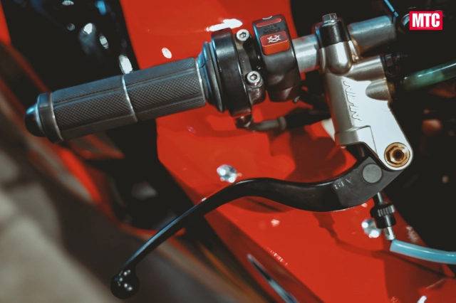 Cận cảnh cbr600rr 2008 huyền thoại một thời trên đường đua mỹ - 7