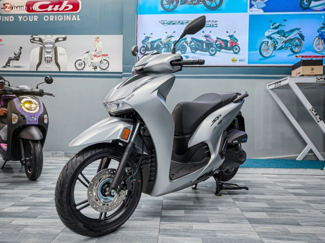 Cận cảnh honda sh350i 2025 nhập ý vừa cập bến việt nam đủ cả 4 màu kèm nhiều phụ kiện độc quyền - 5
