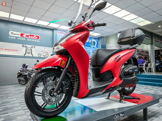 Cận cảnh honda sh350i 2025 nhập ý vừa cập bến việt nam đủ cả 4 màu kèm nhiều phụ kiện độc quyền - 7