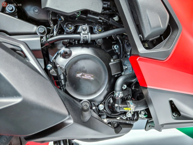 Cận cảnh honda sh350i 2025 nhập ý vừa cập bến việt nam đủ cả 4 màu kèm nhiều phụ kiện độc quyền - 25
