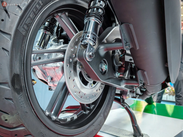 Cận cảnh honda sh350i 2025 nhập ý vừa cập bến việt nam đủ cả 4 màu kèm nhiều phụ kiện độc quyền - 32