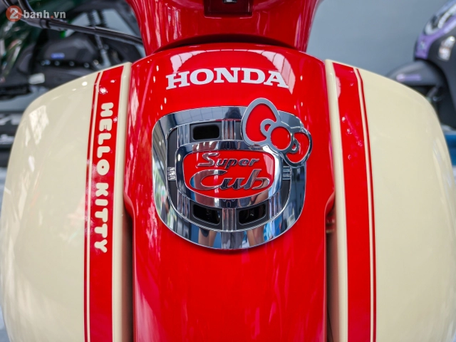 Cận cảnh honda super cub 50 hello kitty bất ngờ xuất hiện tại việt nam - 6