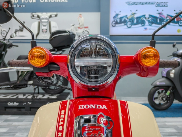Cận cảnh honda super cub 50 hello kitty bất ngờ xuất hiện tại việt nam - 15