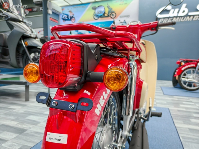 Cận cảnh honda super cub 50 hello kitty bất ngờ xuất hiện tại việt nam - 17