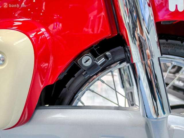 Cận cảnh honda super cub 50 hello kitty bất ngờ xuất hiện tại việt nam - 35