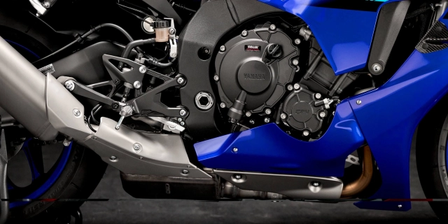 Cánh gió mới sức mạnh cũ yamaha r1 2025 và r1m 2025 trở lại đầy mãnh liệt - 6