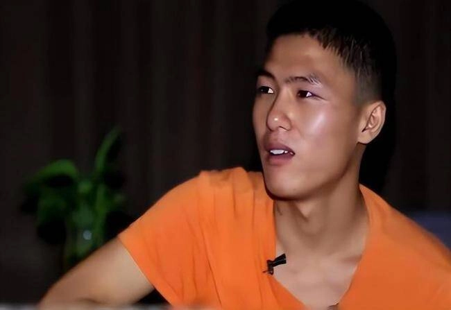 Cậu bé bị bắt cóc được tìm thấy sau 17 năm bố mẹ nuôi trao thừa kế nghìn tỷ quyết định của đứa trẻ khiến bố mẹ ruột nghẹn ngào - 4