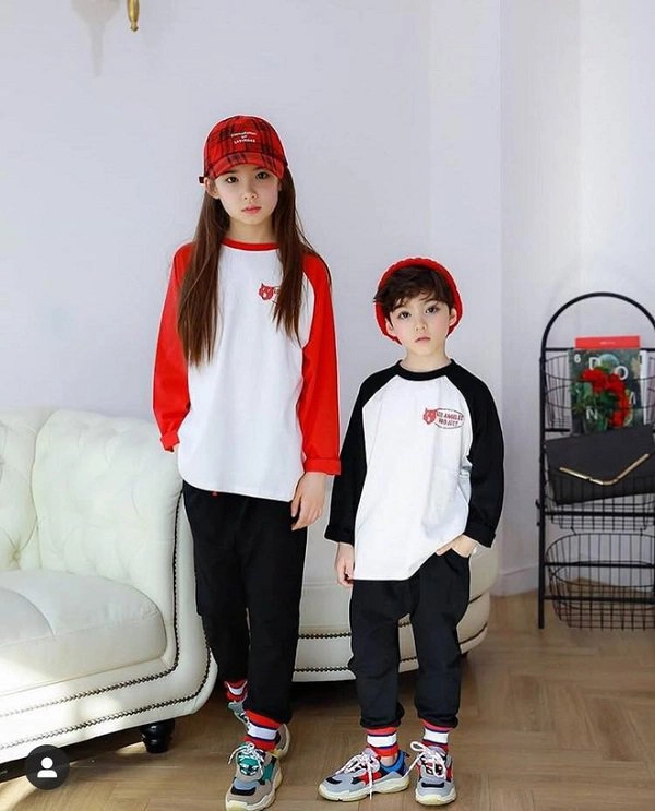 Cậu bé đẹp nhất thế giới sở hữu follow khủng hễ xuất hiện là dân tình nhấn like mỏi tay - 13