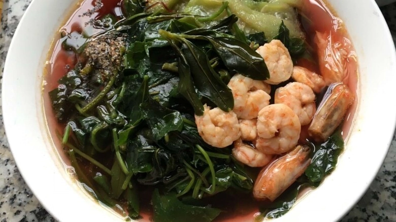 Cây dại vứt xuống đất là mọc tua tủa có vị chua chua đem nấu canh hoặc xào vừa ngon lại bổ - 2