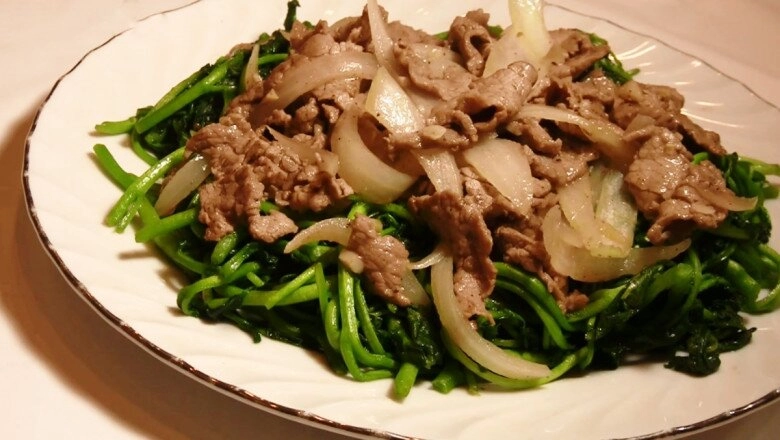 Cây này ở việt nam không chăm cũng lớn được mỹ đánh giá là rau tốt nhất thế giới đem xào tỏi hay nhúng lẩu ngon mê - 4