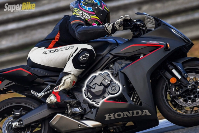Cbr500r four 2025 làn gió mới trong thế giới xe thể thao trung cấp sắp sửa ra mắt - 1