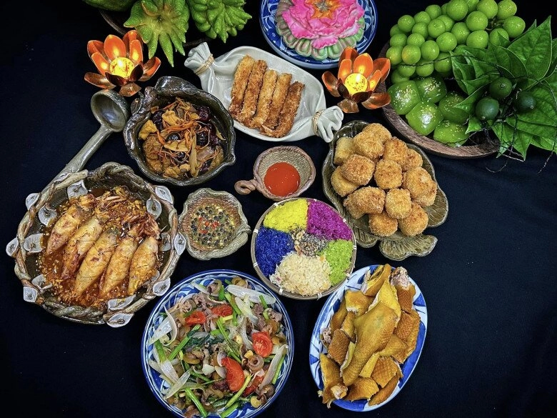 Chị em chia sẻ mâm cỗ cúng rằm tháng 7 chẳng khác nào bữa tiệc thị giác nhìn không muốn rời mắt - 10