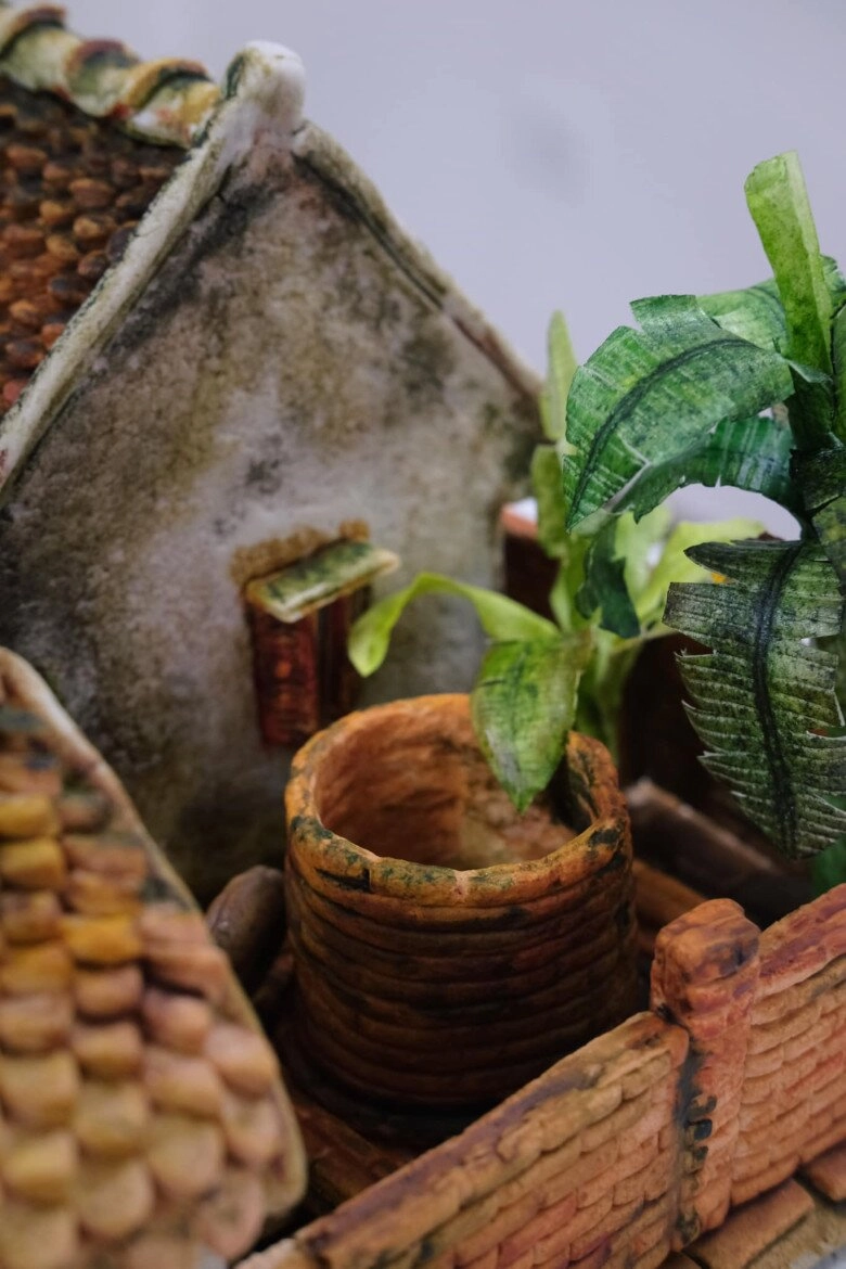Chiếc bánh trung thu 3d đang bùng nổ mxh nặng gần 30kg hình nhà cổ đậm chất hồi ức làm 5 ngày mới xong - 16