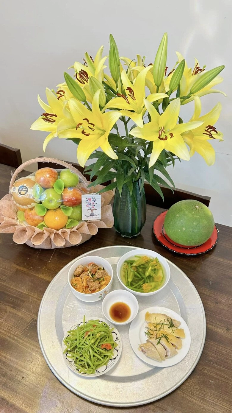 Chồng btv hoàng linh vào bếp nấu đồ ăn giảm cân cho vợ được khen văn võ song toàn - 9