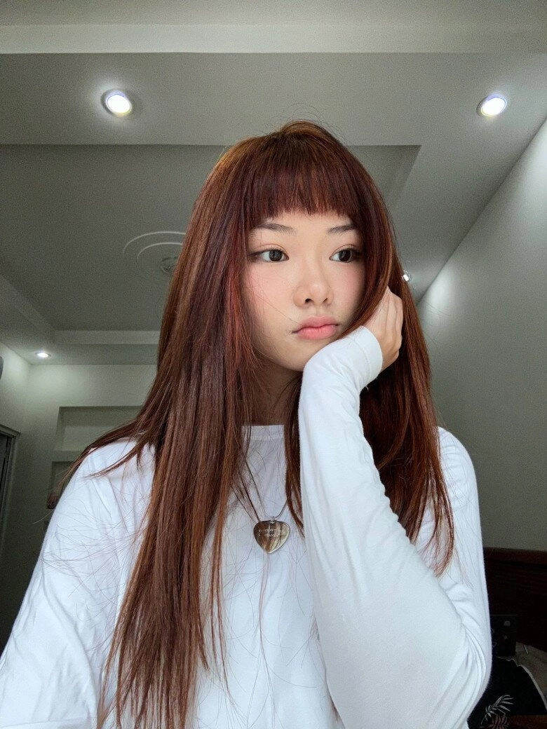 Cô gái gen z có tên đặc biệt ở em xinh say hi nhan sắc như nàng thơ gu thời trang đỉnh khỏi bàn - 3