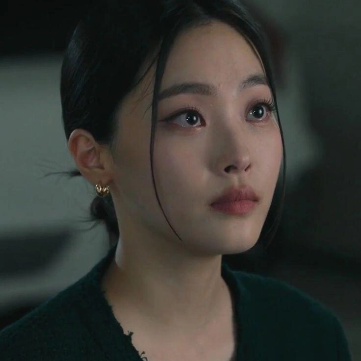 cô mèo có visual sang chảnh được so sánh với jennie lên phim đã đẹp đời thường còn ăn mặc tinh tế khó rời mắt - 5