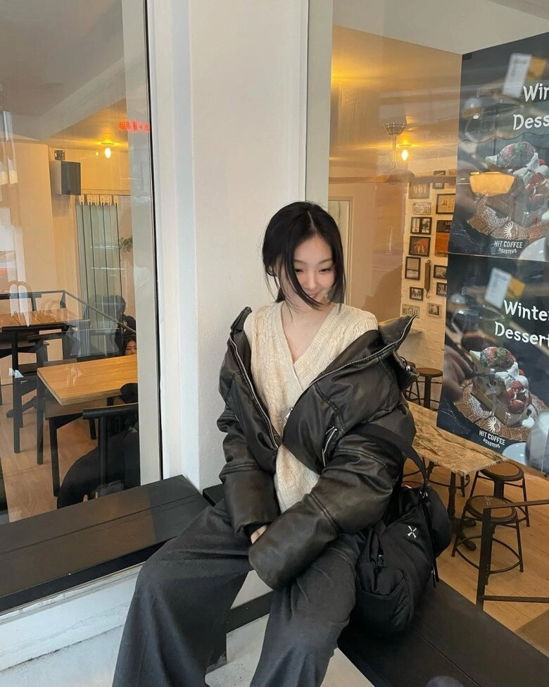 cô mèo có visual sang chảnh được so sánh với jennie lên phim đã đẹp đời thường còn ăn mặc tinh tế khó rời mắt - 9