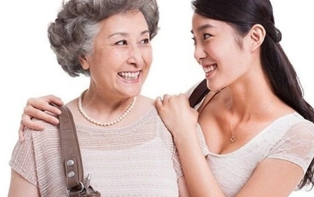 con ai thì người nấy chăm lời nói lạnh lùng của mẹ chồng khi con dâu sinh mổ khiến bà phải trả giá lúc nằm viện - 2