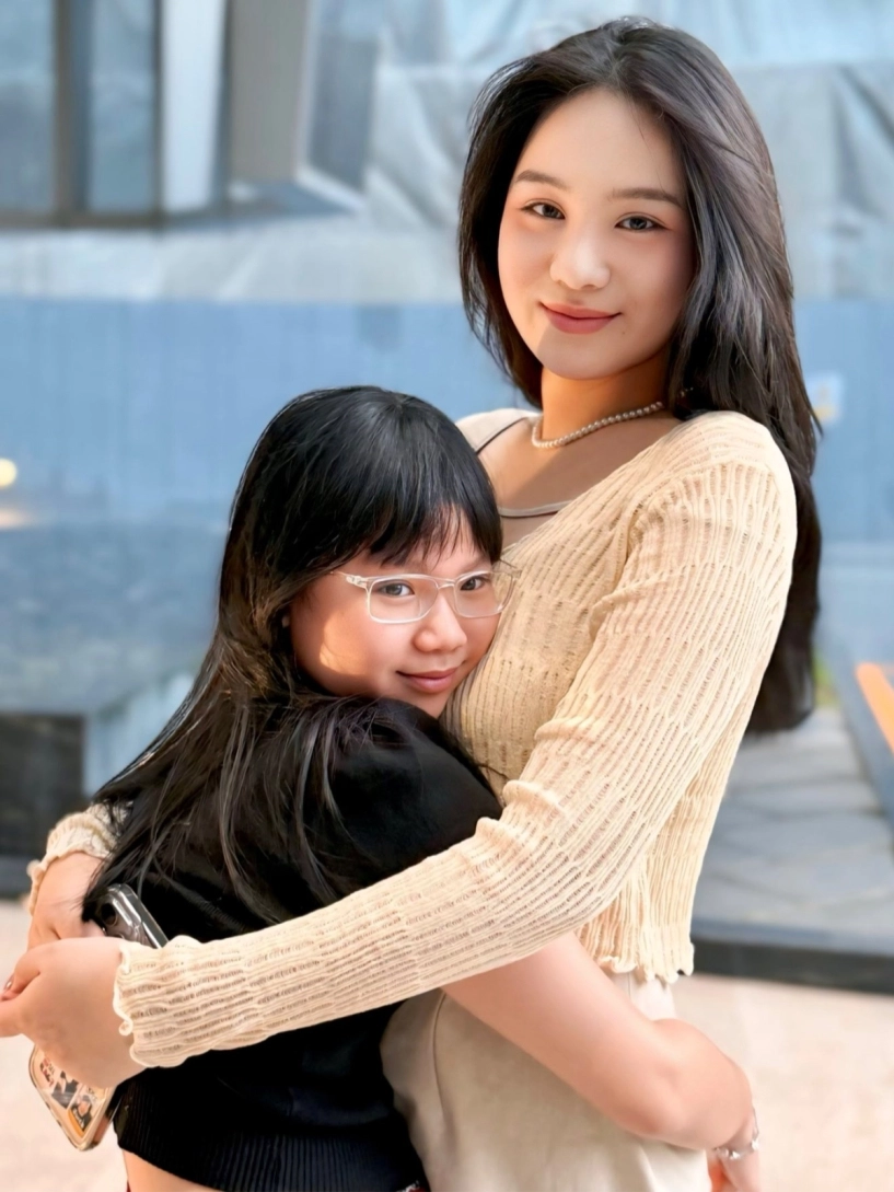 Con gái cao 175 m học ngành hàng không của trịnh kim chi - 7