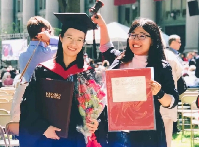 Con gái học kém bị cô giáo trả về gia đình vay 33 tỷ đồng cho sang mỹ du học và cái kết khi trưởng thành - 4