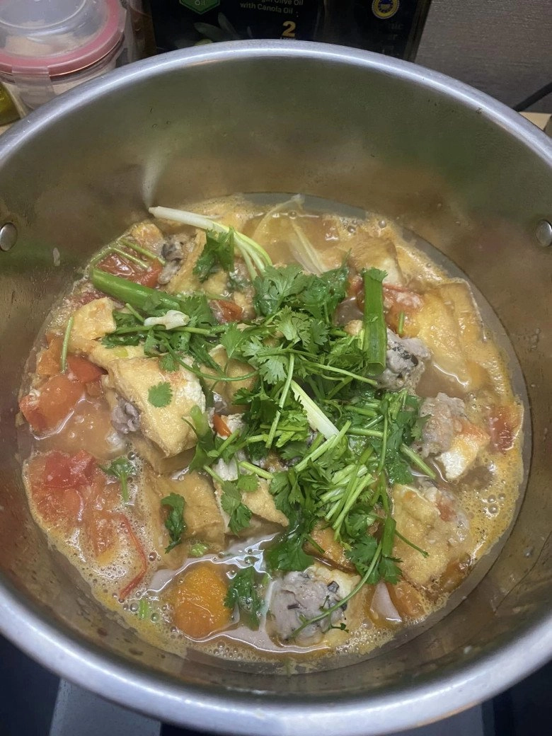Con gái mc thành trung và bố dượng tây được thu phượng chăm chút bữa cơm nấu 20 phút mà siêu ngon - 14