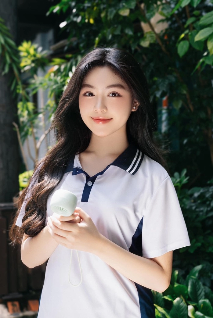 Con gái quyền linh gây tranh cãi - 2