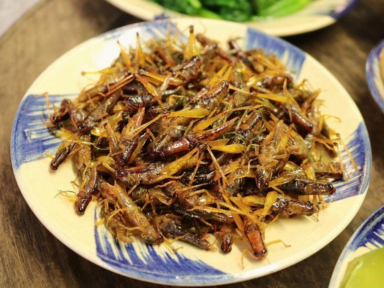 Con này xưa vứt cho gà ăn giờ là đặc sản có giá vài trăm nghìn 1kg đem rang được món nhậu giòn ngon thơm nức - 3