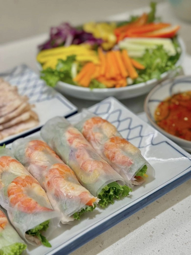 Con trai đạo diễn người phán xử chỉ thích ăn mì ở nhà mẹ siêu đẳng thế này bảo sao không mê - 14