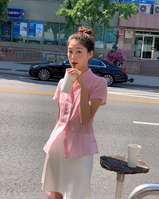 Cũng diện đồ mùa hè nhưng người thì đẹp tinh tế người lại kém sang blogger người hàn tiết lộ 10 bí quyết lên đồ miễn chê - 3