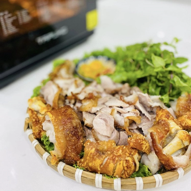 Cuối tuần làm chân giò heo muối chiên theo cách của mẹ đảm sài gòn mềm trong giòn ngoài ăn đã miệng - 7