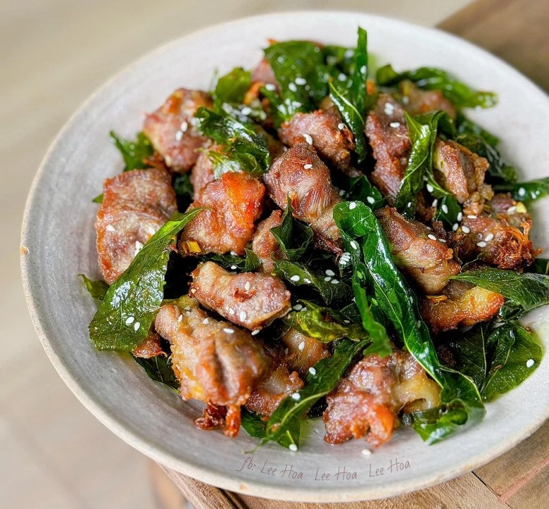 Cuối tuần làm món thịt má đào chao lá mắc mật mềm ngon thơm lừng cả nhà tha hồ lai rai - 11