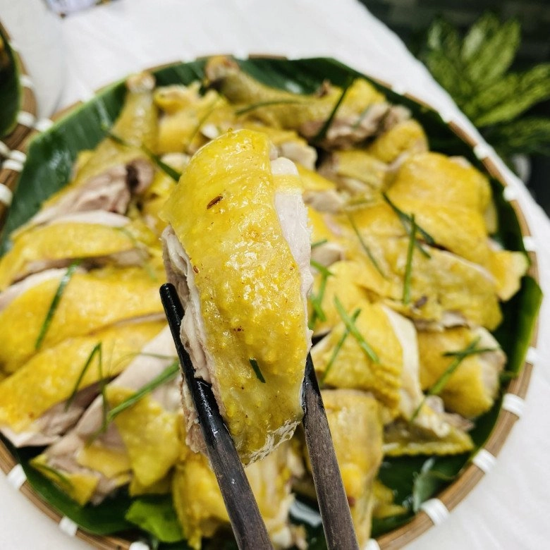 Cuối tuần rảnh rỗi làm gà hấp muối thơm ngon giữ được độ ngọt của thịt theo cách mẹ đảm sài gòn - 13
