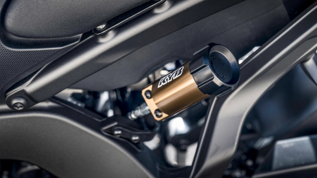 Đánh giá yamaha r9 cỗ máy chinh phục mọi cung đường - 7