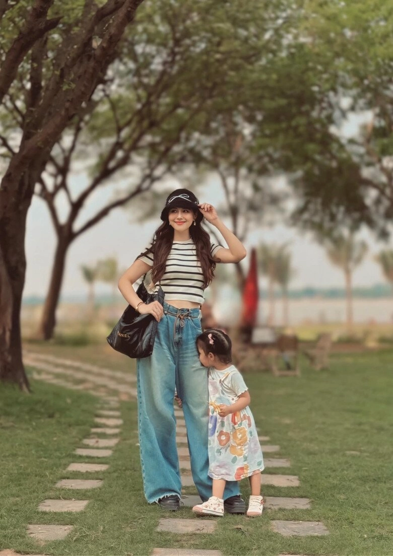 Dâu hào môn diện quần nhiều hơn váy chị em nắm ngay 5 công thức lên đồ bộ nào cũng sang chuẩn vợ tổng tài - 17
