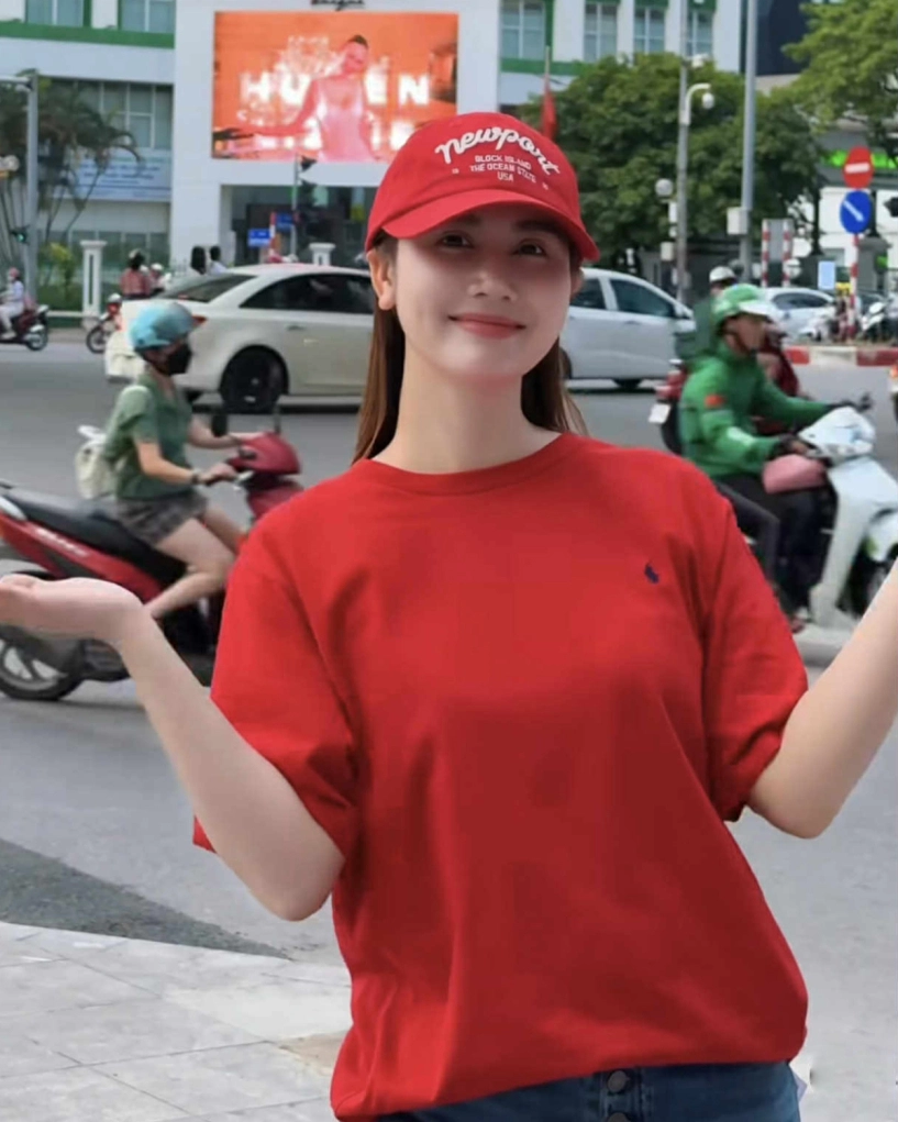 dâu hào môn hương liên gây sốt khi bắt mốt áo giàu ngầm - 12