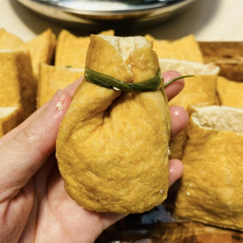 Đậu phụ bao bố nhồi thịt sốt cà chua dân dã ngon miệng nhìn đẹp mắt ai cũng muốn thử ngay - 6