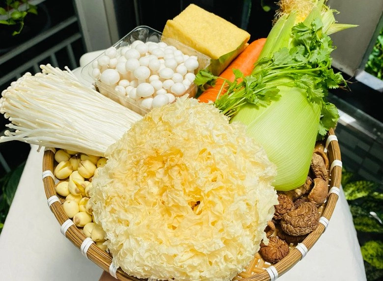 Đầu tháng âm lịch học 8x sài gòn nấu súp chay thơm ngon thanh tịnh để thưởng thức - 2