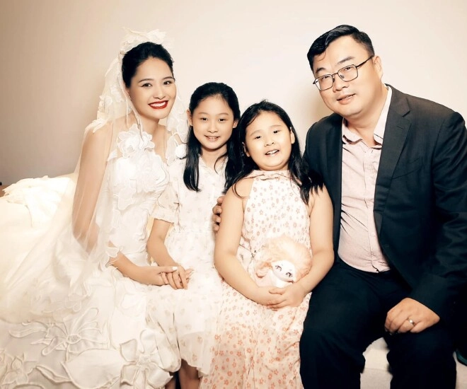 đệ nhất mỹ nhân hải dương lấy chồng trung quốc sinh con gái lai giờ đứa trẻ 12 tuổi cao gần 1m8 chứng tỏ gen mẹ quá tốt - 1