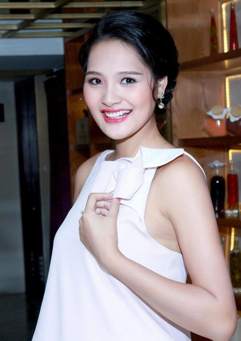 đệ nhất mỹ nhân hải dương lấy chồng trung quốc sinh con gái lai giờ đứa trẻ 12 tuổi cao gần 1m8 chứng tỏ gen mẹ quá tốt - 2