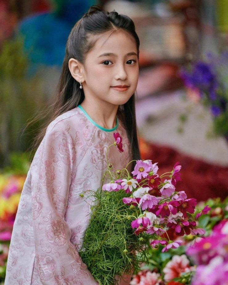 Đọ sắc 3 tiểu mỹ nhân được xem là hoa hậu tương lai nhan sắc thuở bé nổi tiếng mxh trùm cuối là con nhà nòi - 24
