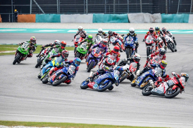 Đội đua honda racing vietnam nhận tài trợ từ fpt corporation tại giải đua xe mô tô châu á arrc 2025 - 4