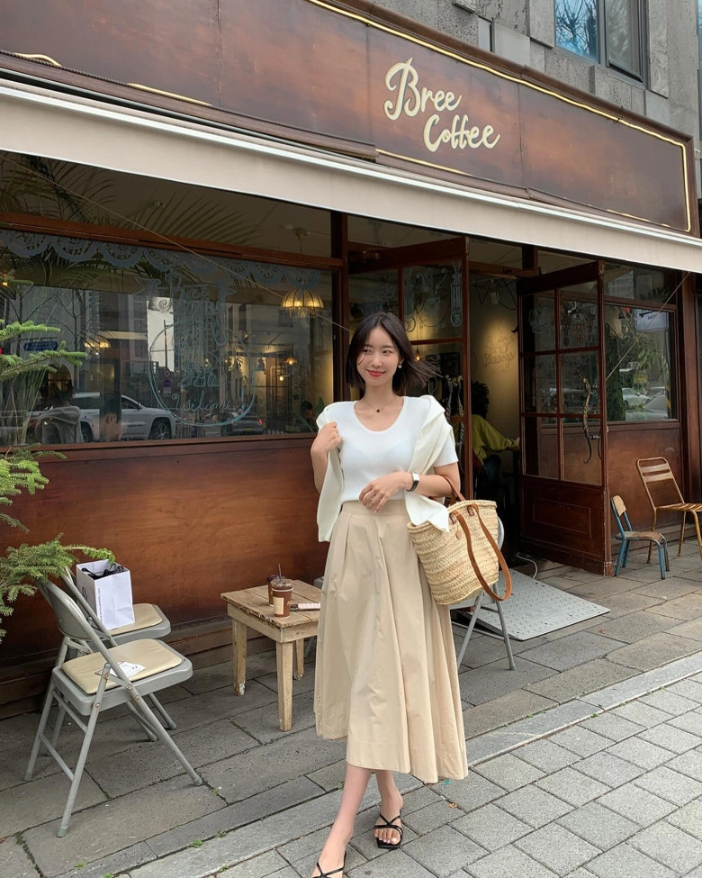 Đừng để những chiếc áo phông rẻ tiền làm mất đi vẻ thanh lịch 3 kiểu áo phông phụ nữ 30 nên tránh - 4
