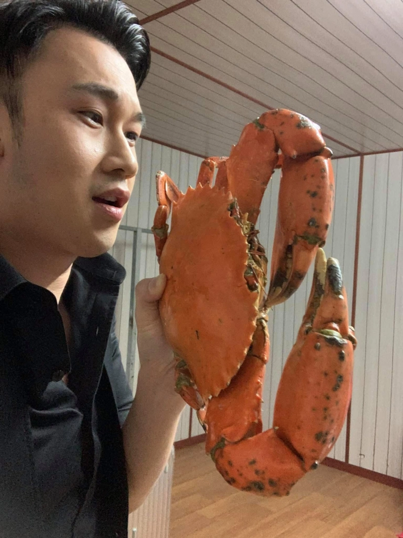 Em trai ruột hoài linh khoe bữa cơm tự nấu ngày mưa nhưng người quen nghi ngờ một điều - 7