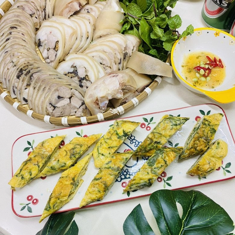 Gái đảm sài gòn mách cách làm chân giò rút xương nhồi thịt luộc thơm ngon thanh mát cho ngày hè - 8