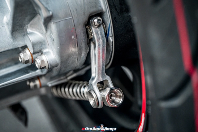 Gây sốt với honda giorno độ hrc chiếc xe tay ga mini nhưng độ chất max - 20
