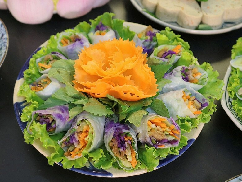 Gợi ý mâm cỗ chay 12 món cúng rằm tháng 7 vừa đẹp lại đủ món ngon của mẹ đảm - 5