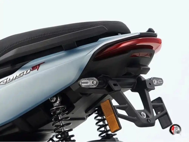 Gusite gu-150st bản sao của yamaha augur 155 tuy có giá rẻ nhưng trông không rẻ tiền - 8