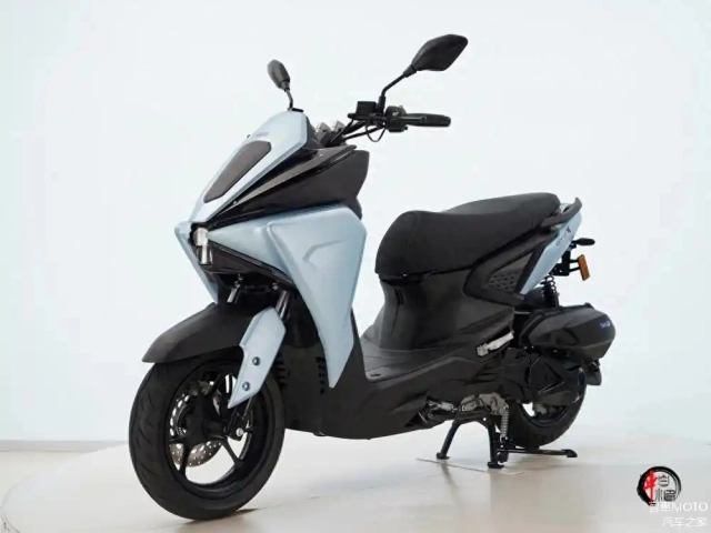 Gusite gu-150st bản sao của yamaha augur 155 tuy có giá rẻ nhưng trông không rẻ tiền - 13